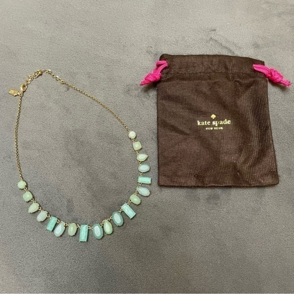 Kate Spade ♠️ Sea-Foam Green & Gold Geometric Beaded Necklace & Jewelry Bag